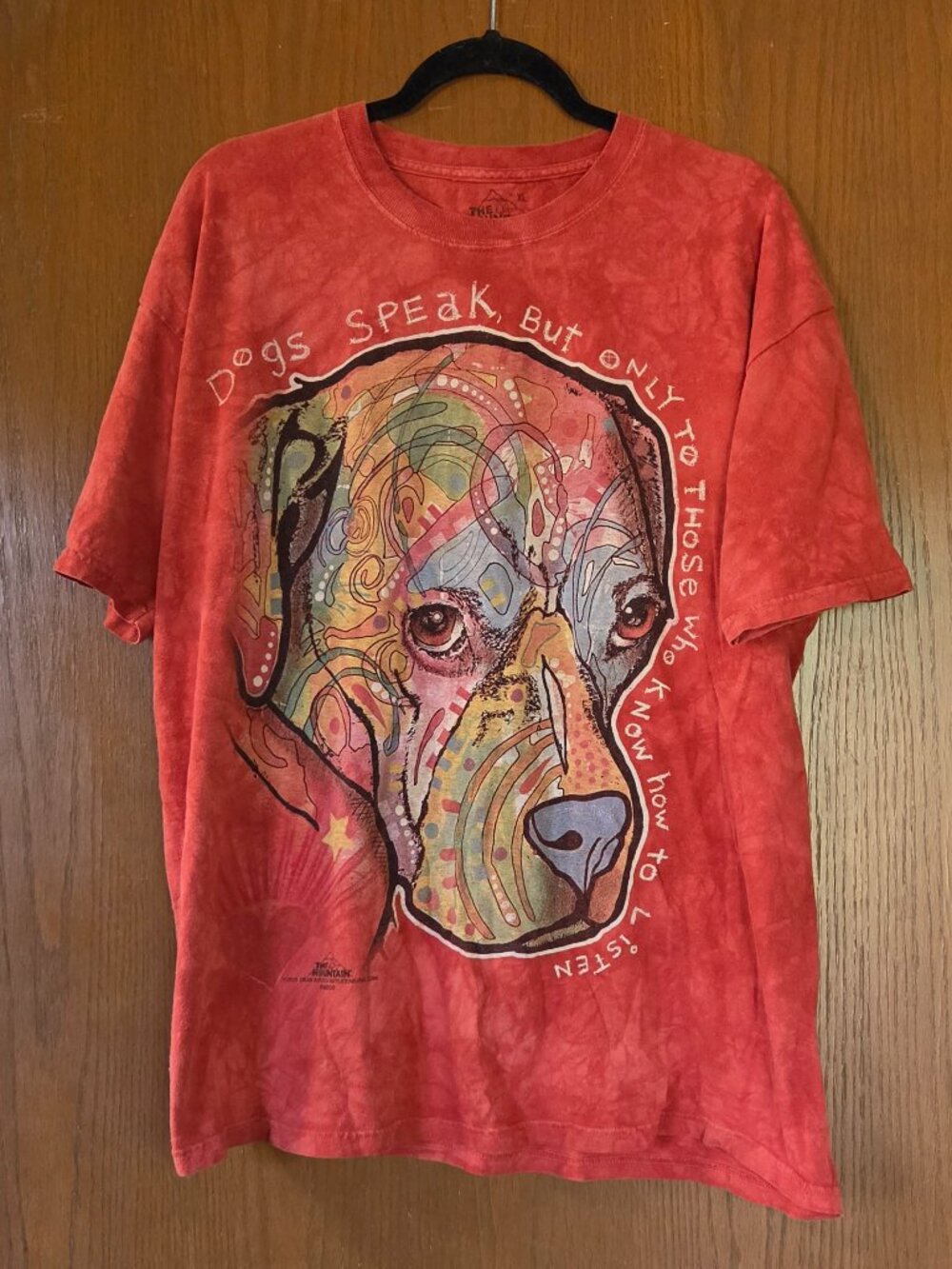 The Mountain “Dog speak but only to those that know how to listen” T-shirt XL